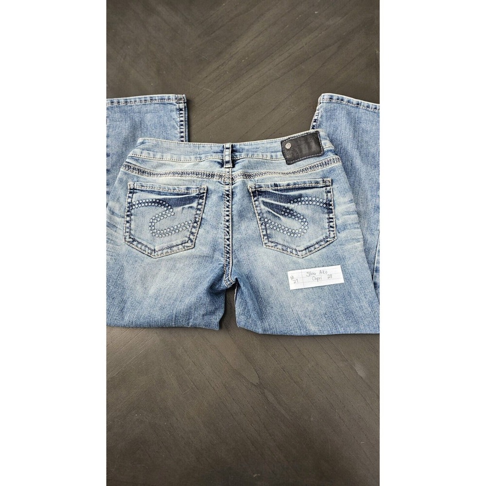 Silver Aiko Capri 28